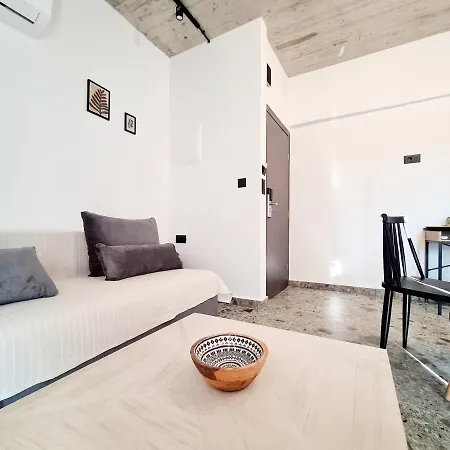 Gm62 Suites * Rhodes City