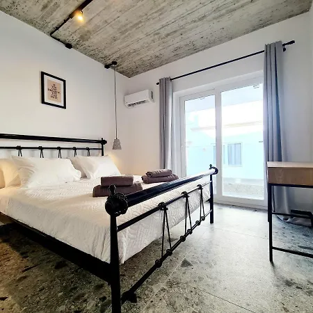 Apartament Gm62 Suites *